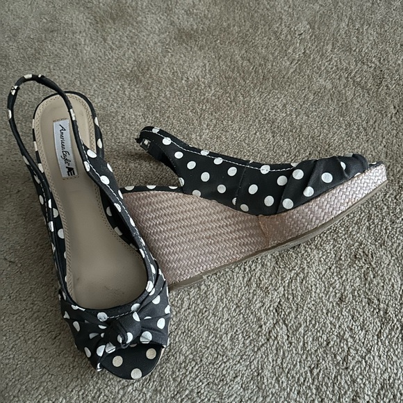 Shoes - Polka Dot Slingback Wedge